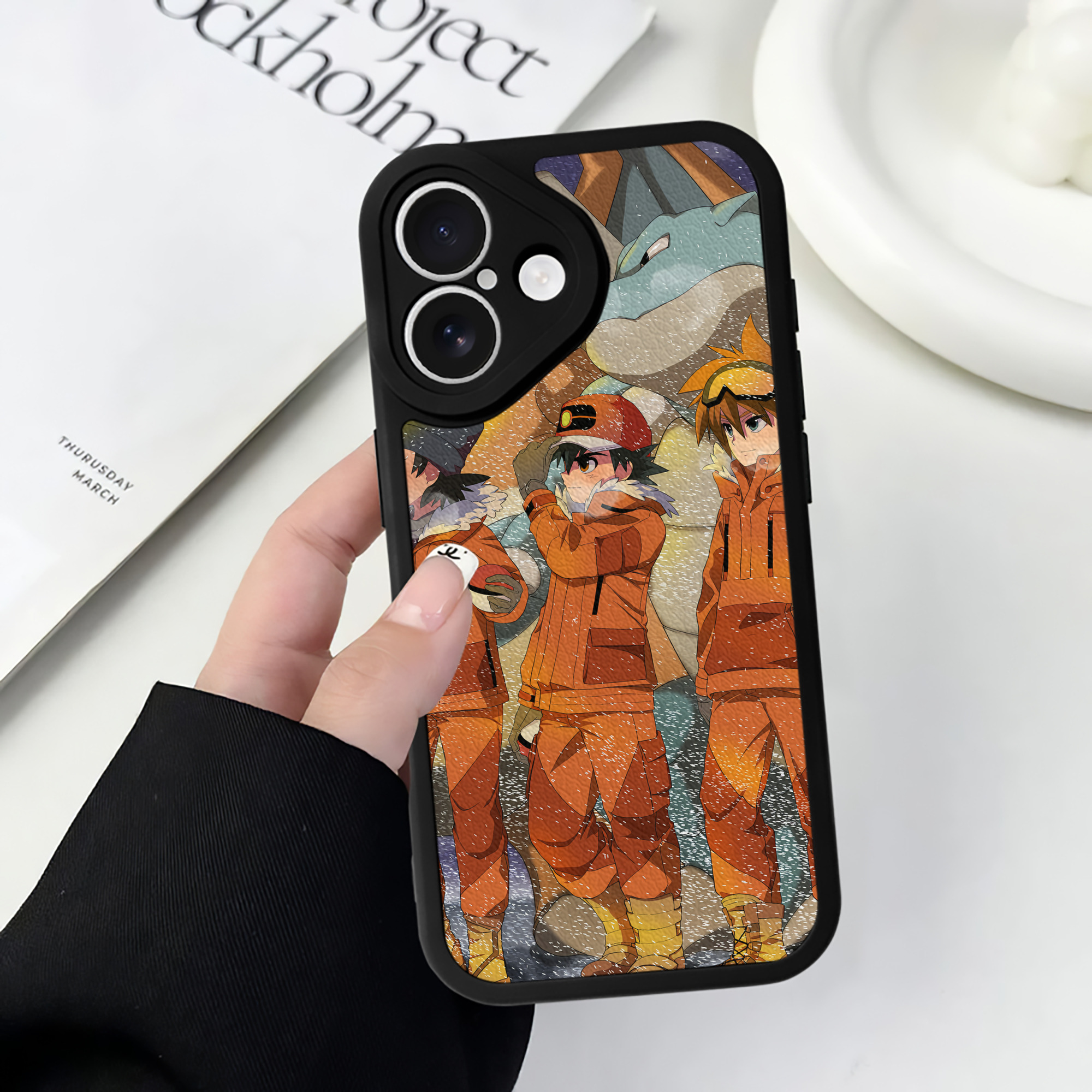 （画像用） ポケットモンスター Pokémon 【iPhone 16シリーズ対応】シリコンスマホケース（レザー調） 材質：シリコン